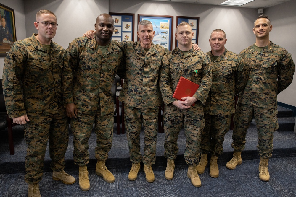 Assistant Commandant of the Marine Corps Gen. Eric M. Smith visits Marines of Alabama