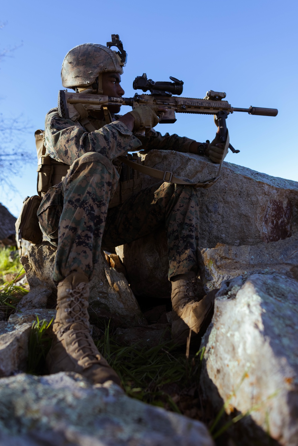 LAR Marines compete in 1st MARDIV squad competition