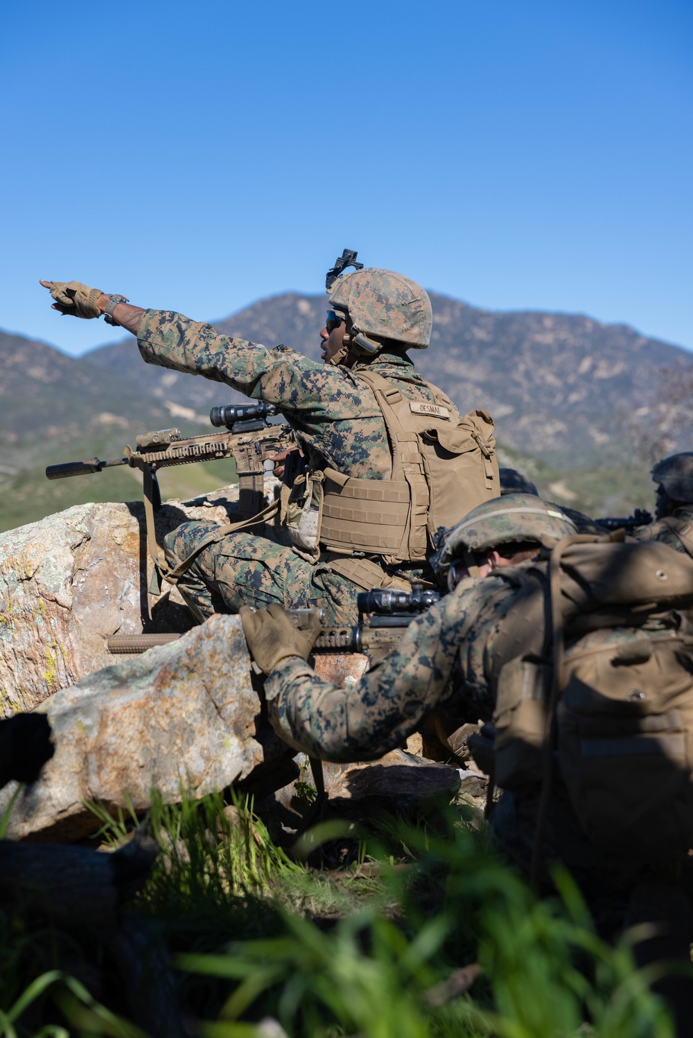 LAR Marines compete in 1st MARDIV squad competition