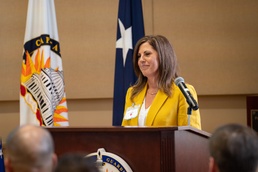 Guard Senior Spouse Recognizes DCNG Family Readiness Program for U.S. Capitol Response Support