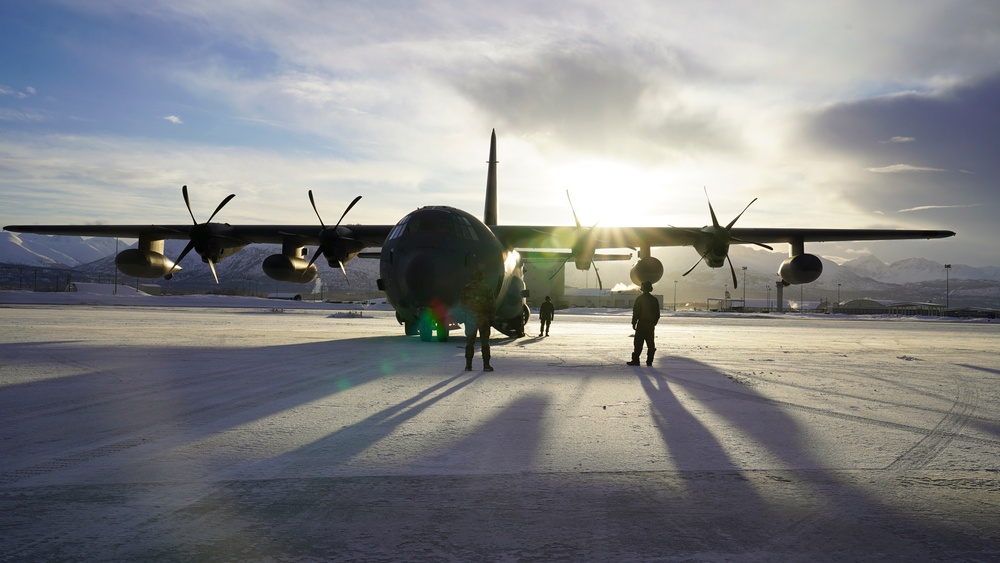 Alaska Air Guardsmen extend their Arctic reach with aerial refueling