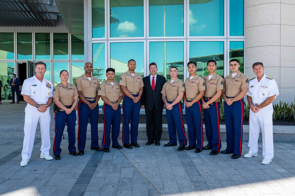 CDRUSINDOPACOM travels to Papua New Guinea