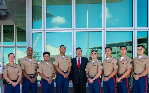 CDRUSINDOPACOM travels to Papua New Guinea