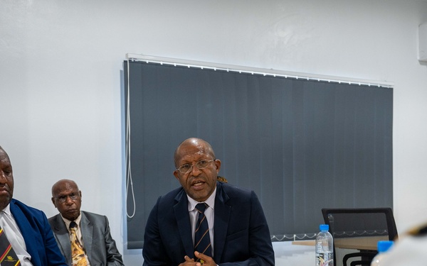 CDRUSINDOPACOM travels to Papua New Guinea