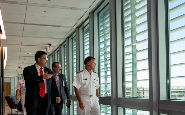 CDRUSINDOPACOM travels to Papua New Guinea