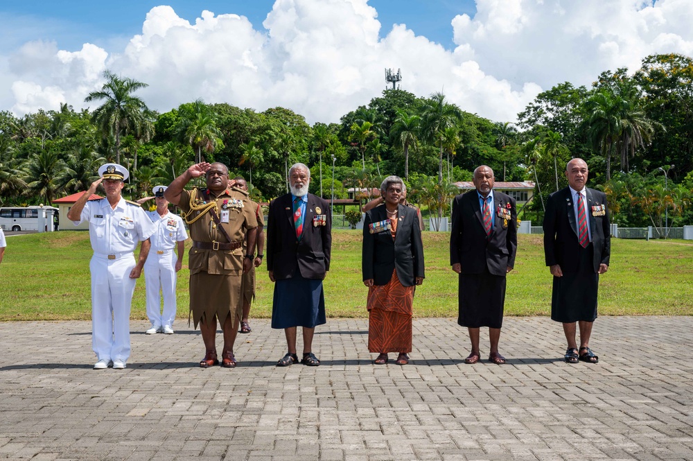 CDRUSINDOPACOM travels to Fiji