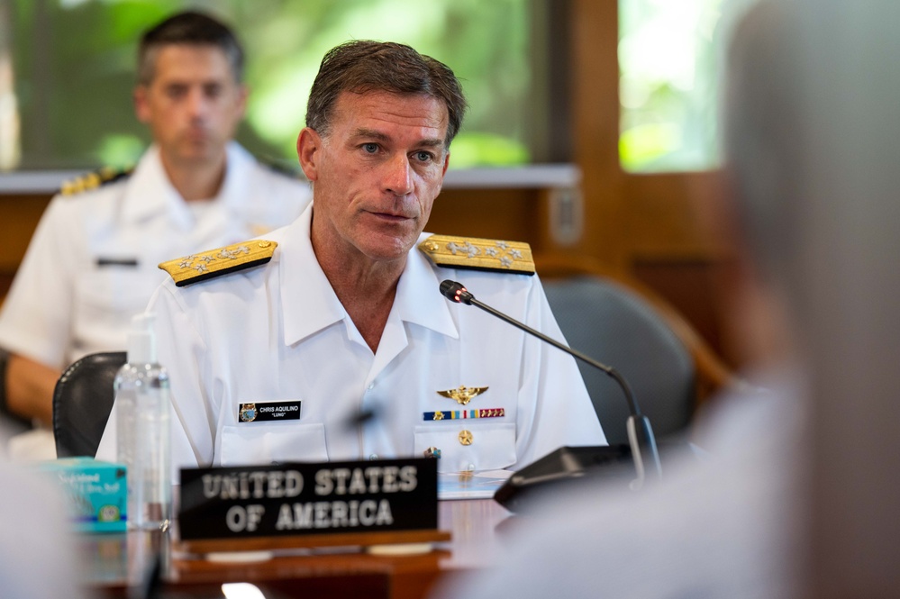 CDRUSINDOPACOM travels to Fiji
