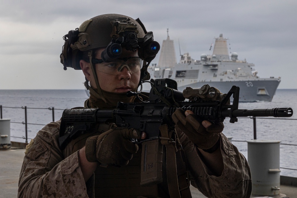 31st MEU conducts VBSS aboard the USS Miguel Keith