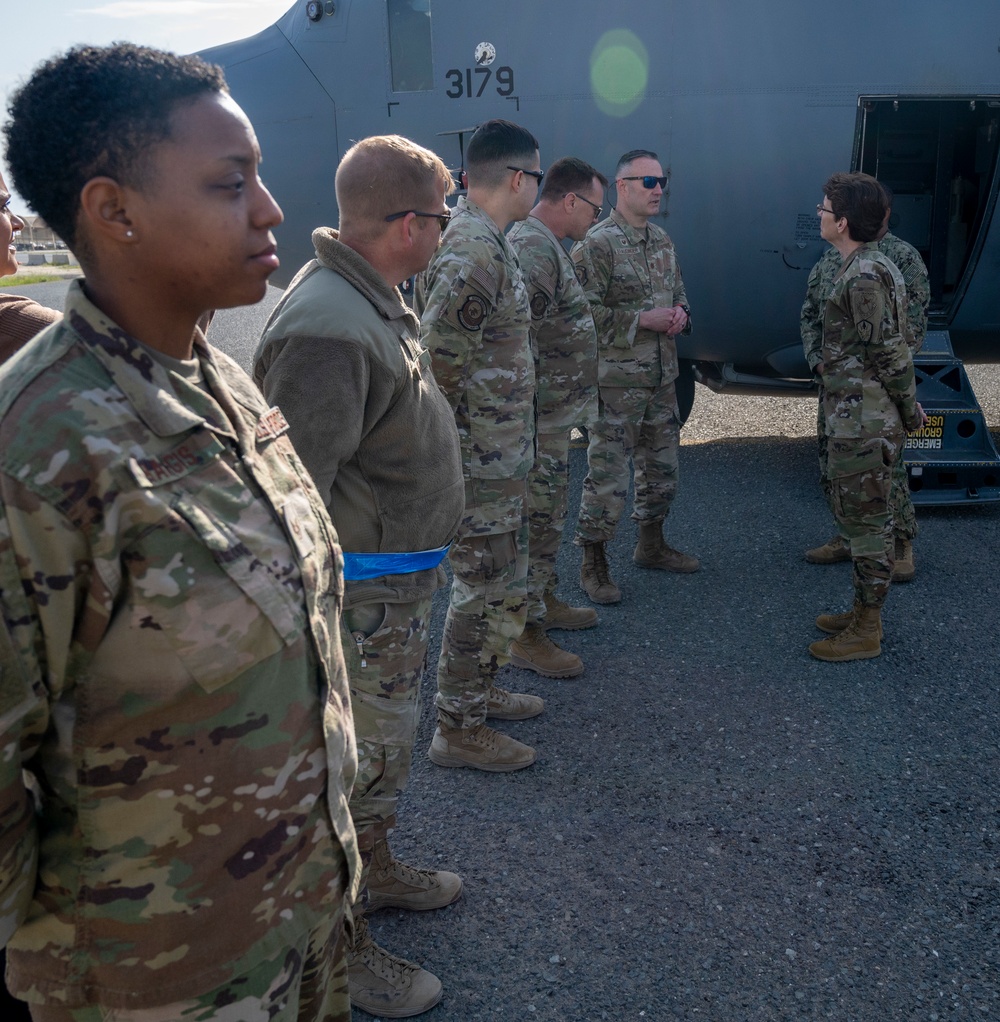 USTRANSCOM command team witnesses AASAB mobility efforts in action