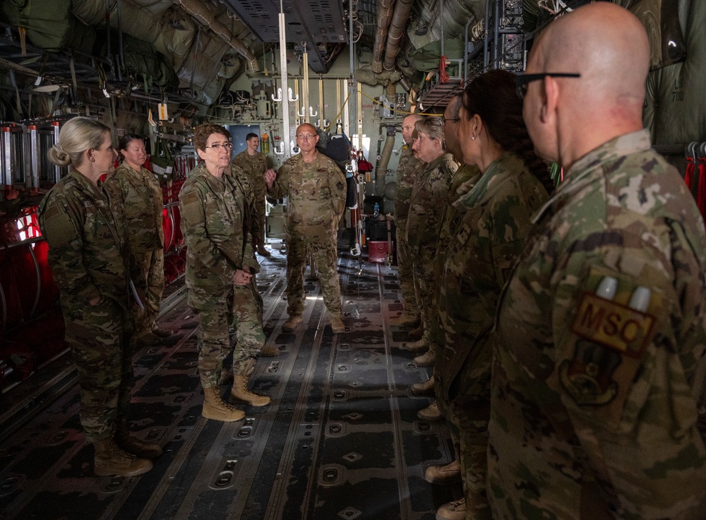 USTRANSCOM command team witnesses AASAB mobility efforts in action