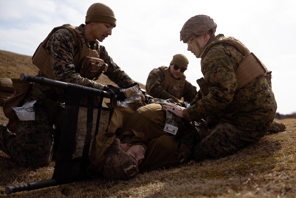 Fuji Viper 23.2: V34 Marines conduct On and Off Drills and Casualty Evacuations