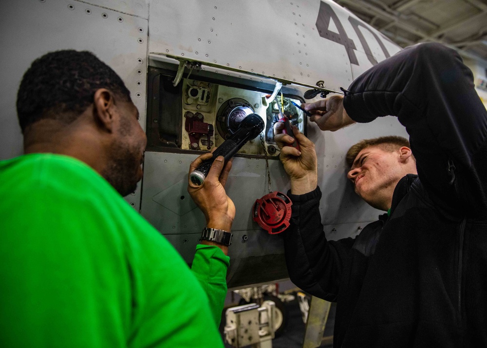 Daily Operations Onboard USS George H.W. Bush (CVN 77)