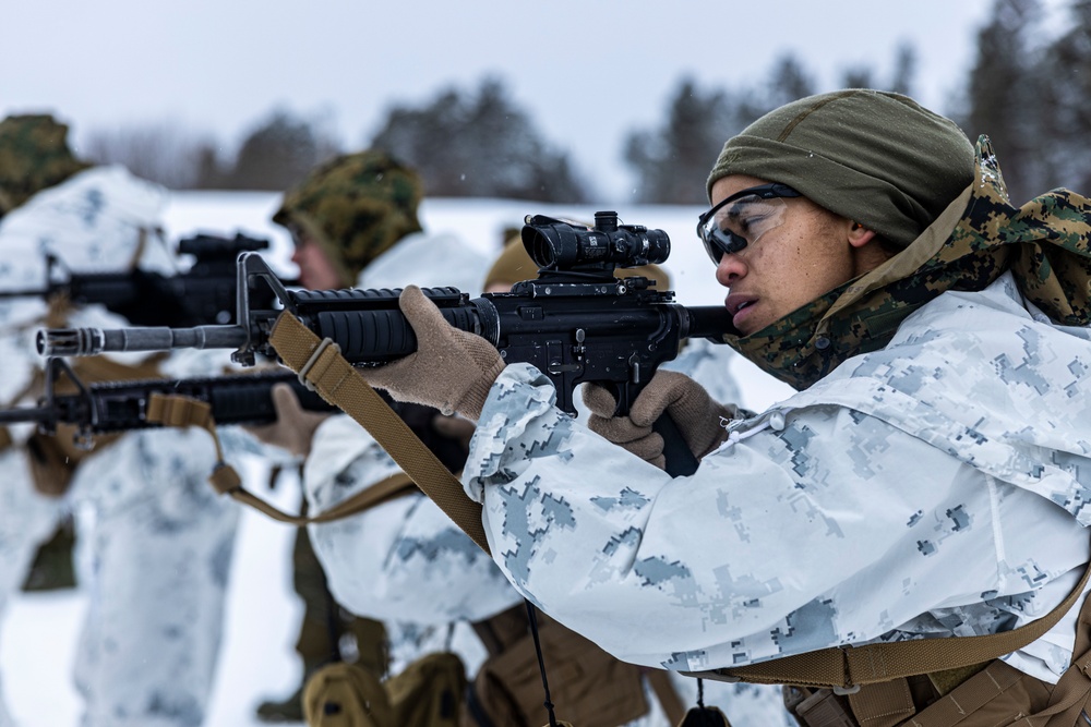 MRF-E Marines conduct live-fire range