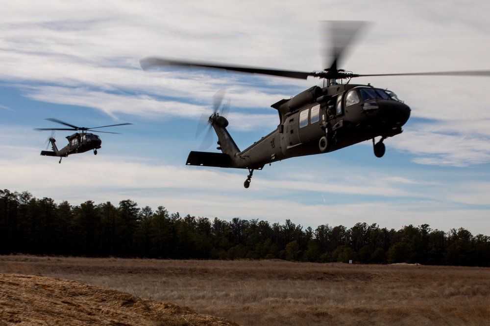 114th Infantry Regiment and 150th Aviation Regiment Air Assault Insertion and Company Attack