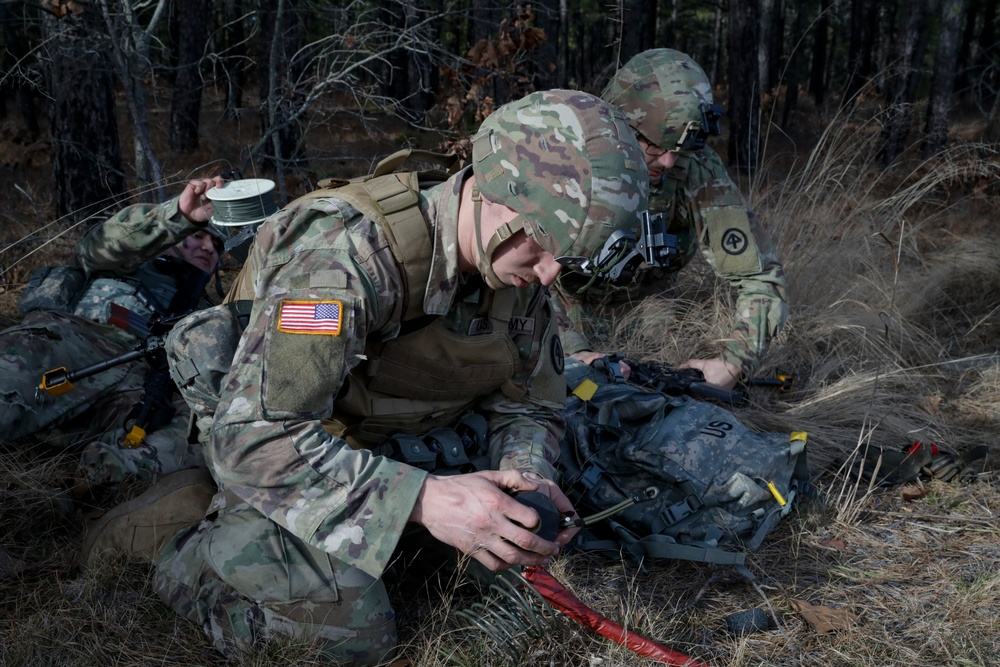 114th Infantry Regiment and 150th Aviation Regiment Air Assault Insertion and Company Attack