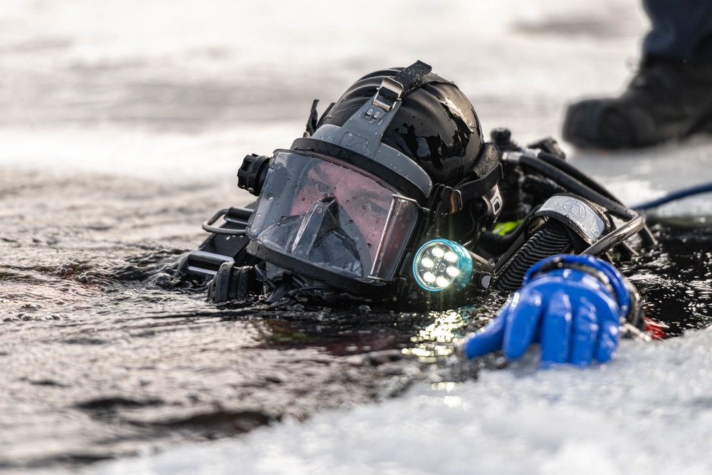 Ice Water Rescue Training with Fort McCoy Fire Department