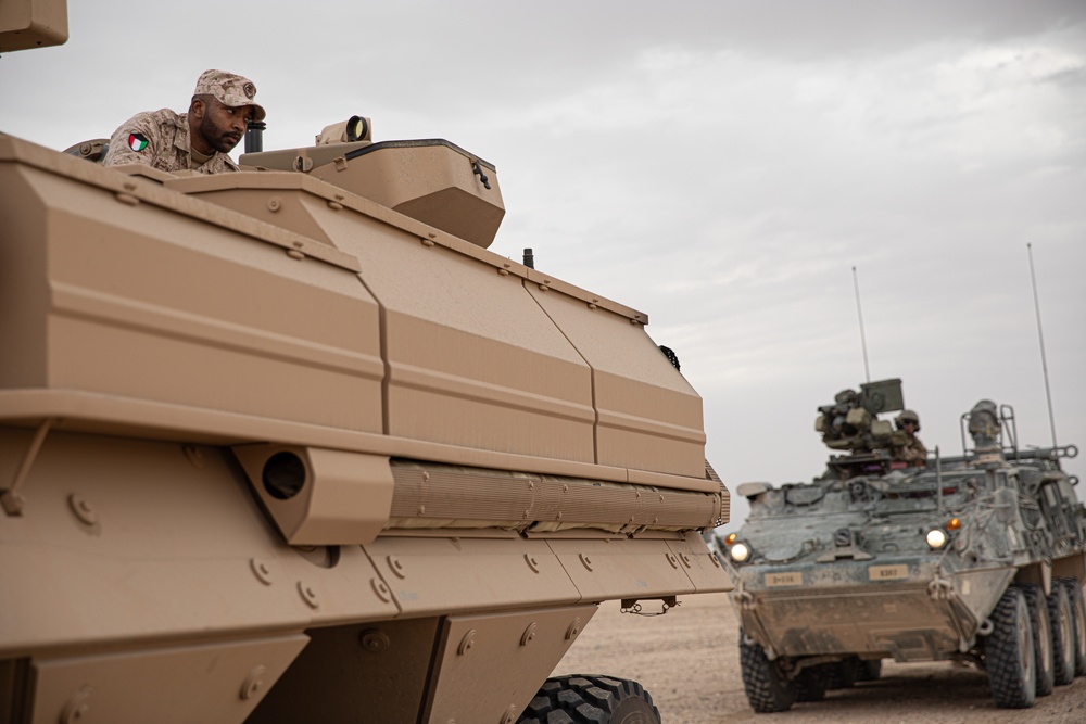 Kuwaiti and American Army Work Together During Dragon Defender 2023