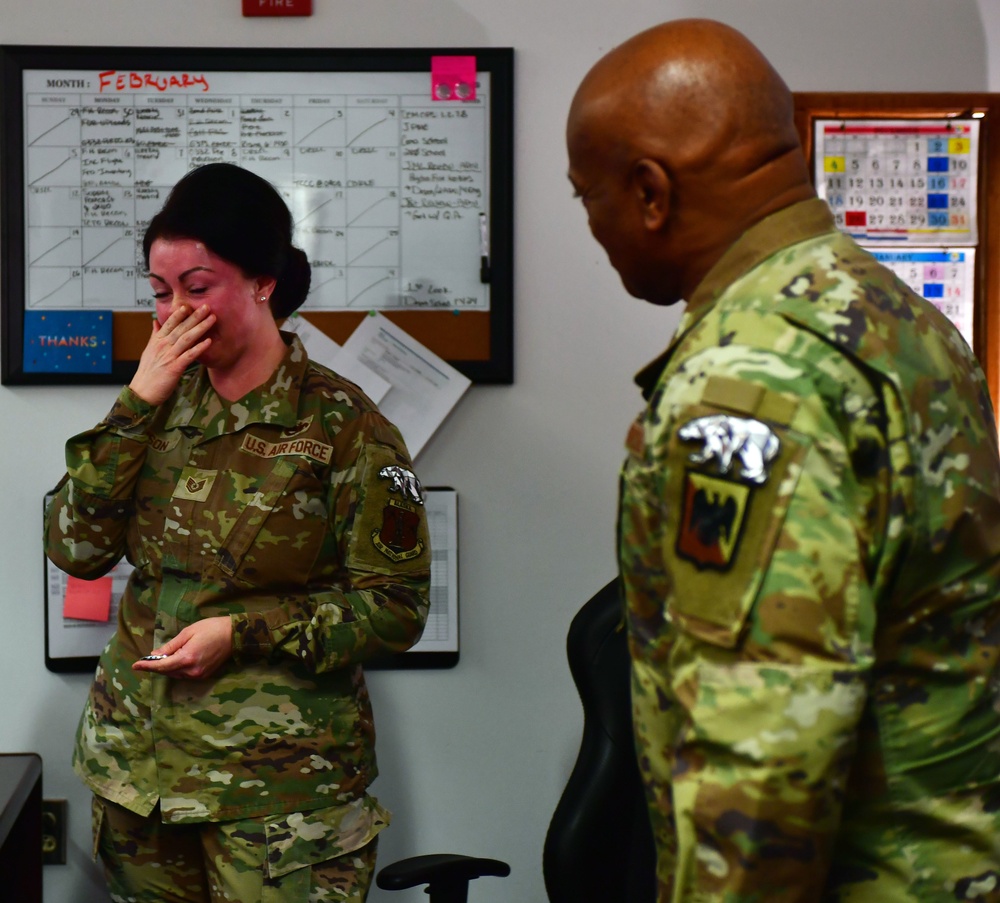 NGB Senior Enlisted Leader visits Alaska Guardsmen