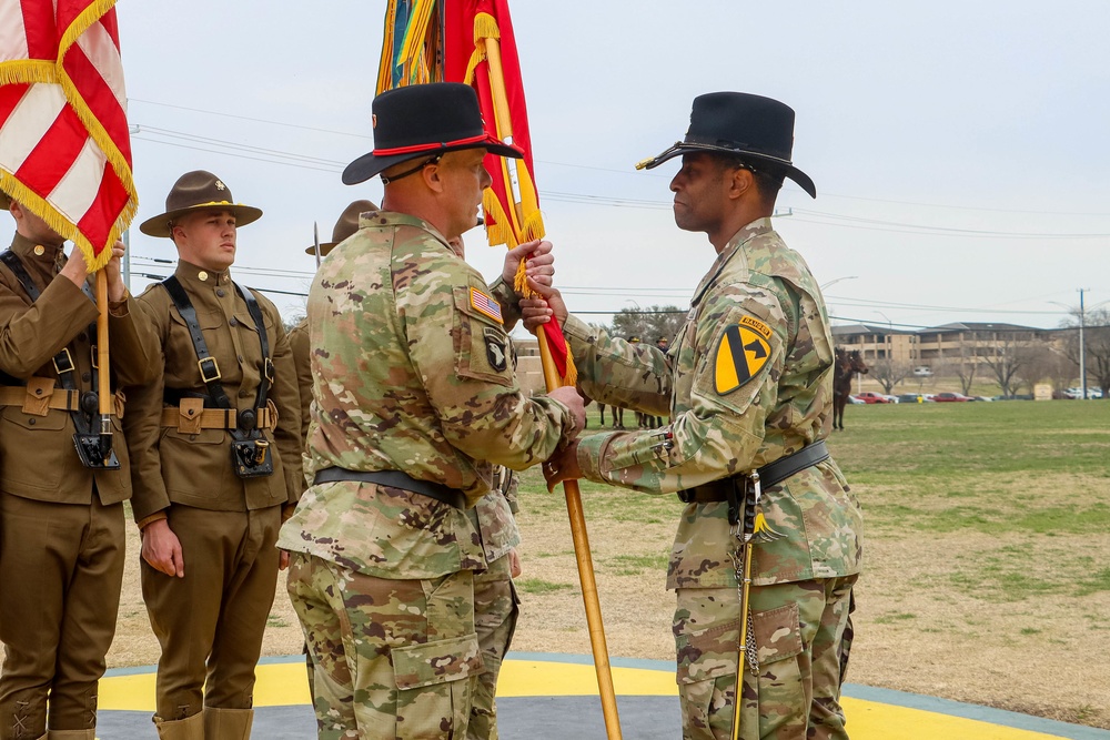 DIVARTY Welcomes New Command Sergeant Major