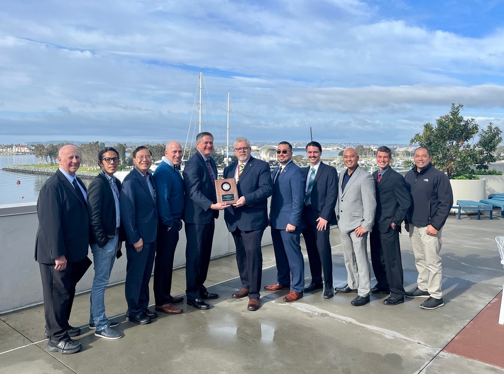 The Navy 5G Smart Warehouse Team wins the DON IT Excellence ‘Modernize’ Award at the DON IT Conference, West Coast in San Diego, Feb. 13.