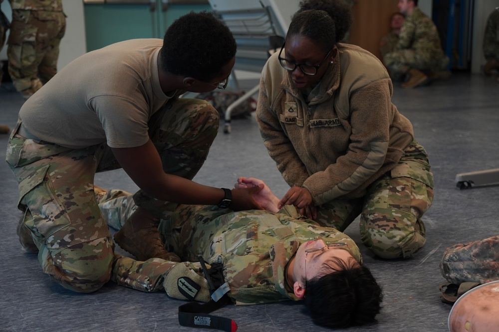 65th Medical Brigade conducts Combat Life Saver course for Eighth Army Units.