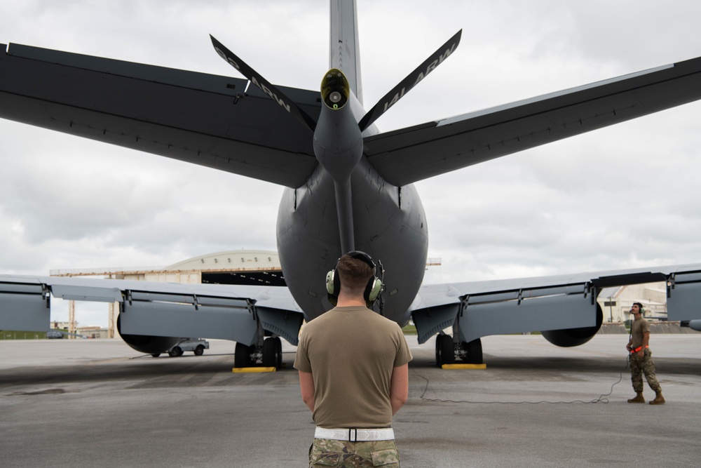 Going the distance: Tankers enable fighter support over Pacific