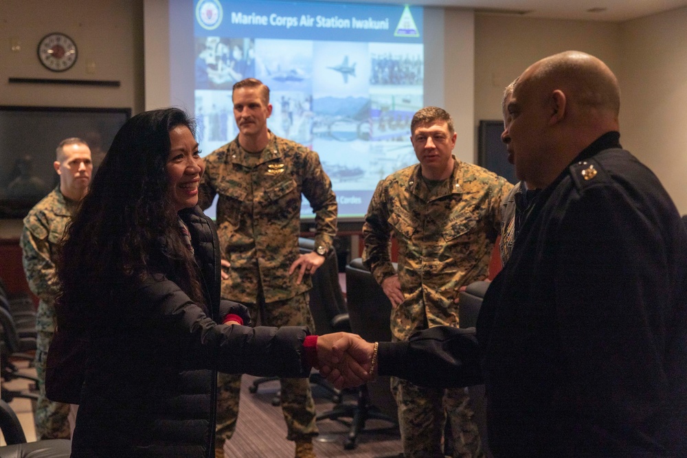 Ombudsman-at-Large visits Marine Corps Air Station Iwakuni