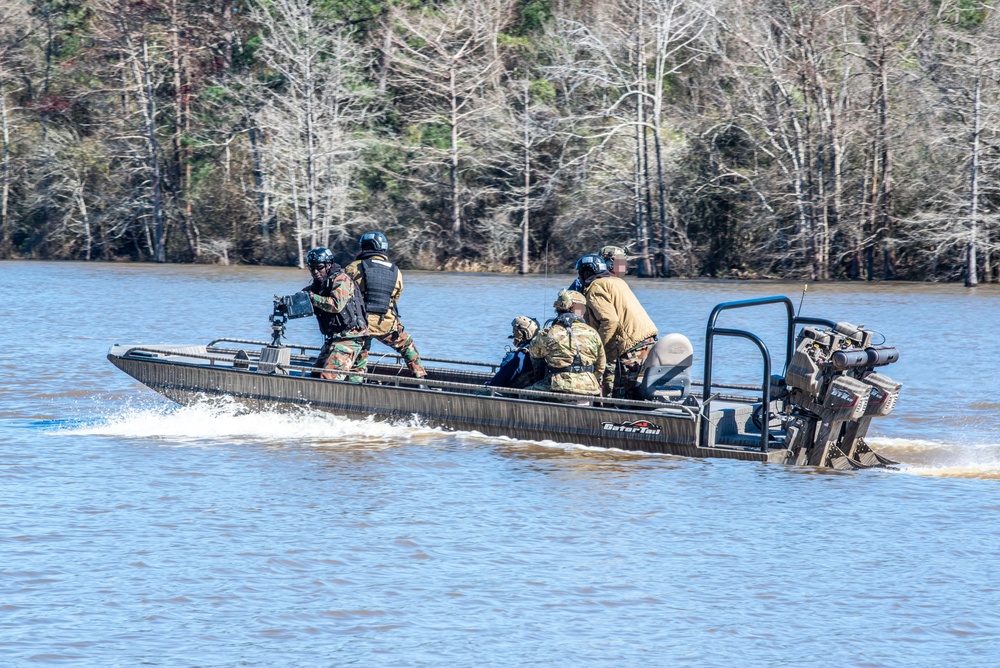 AFRICOM Riverine Course Underway at NAVSCIATTS