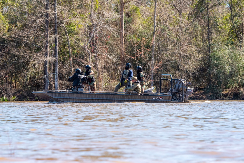 AFRICOM Riverine Course Underway at NAVSCIATTS