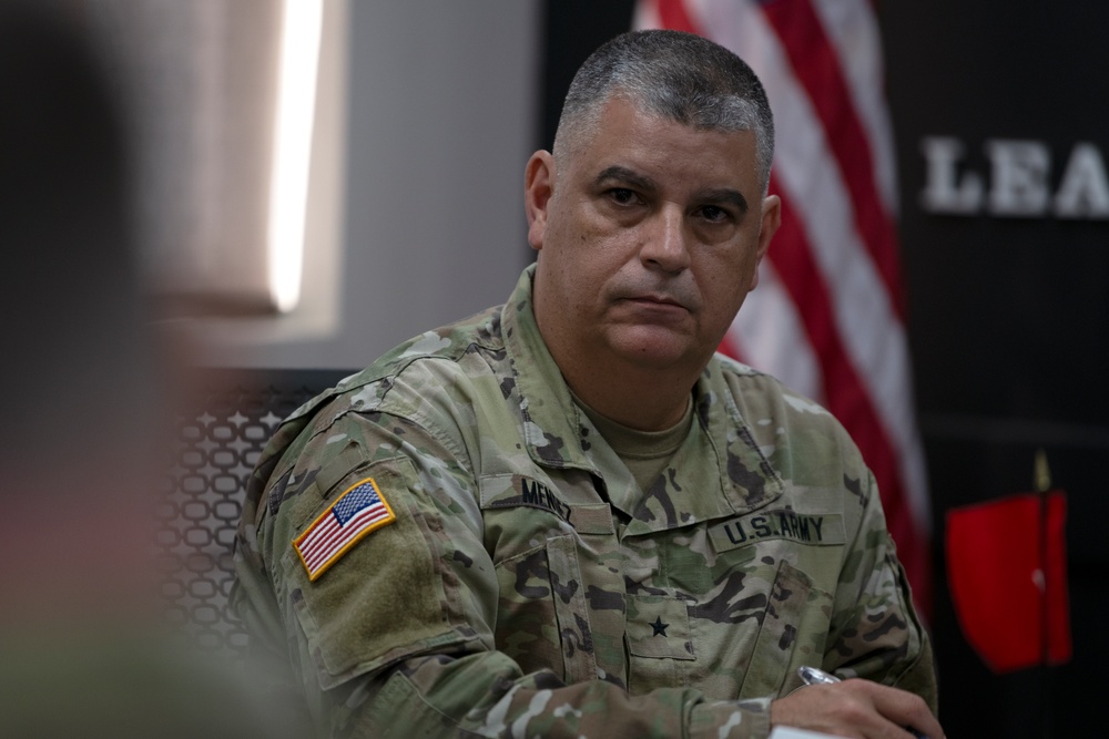 Gen. Daniel R. Hokanson, CNGB visits the 156th Wing