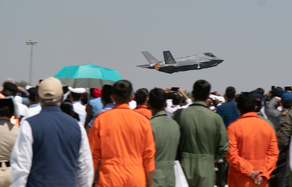 F-35 Demo team performs during Aero India 23