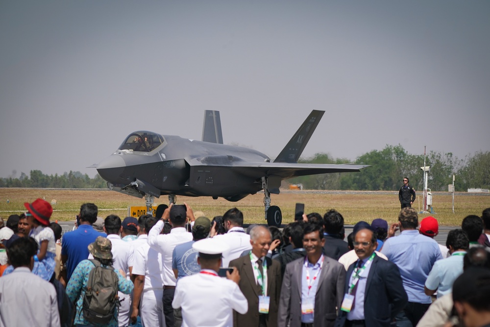 F-35 Demo team performs during Aero India 23