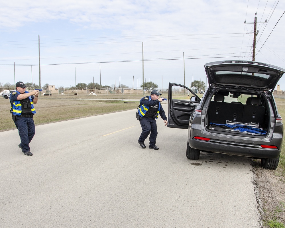 Clearing and securing a vehicle