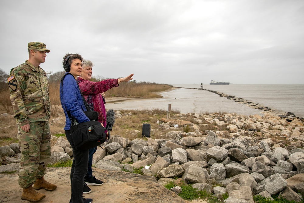 NPR Takes Galveston District's &quot;Ring Tour&quot;