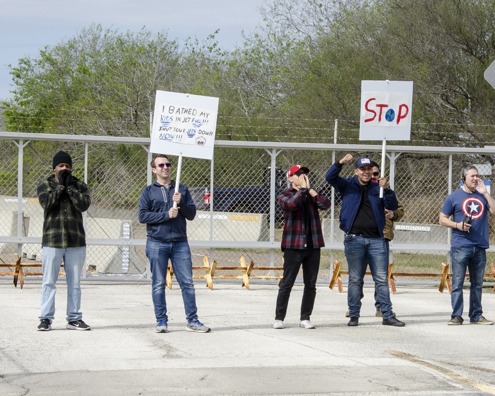 'Protestors' near an NASK gate