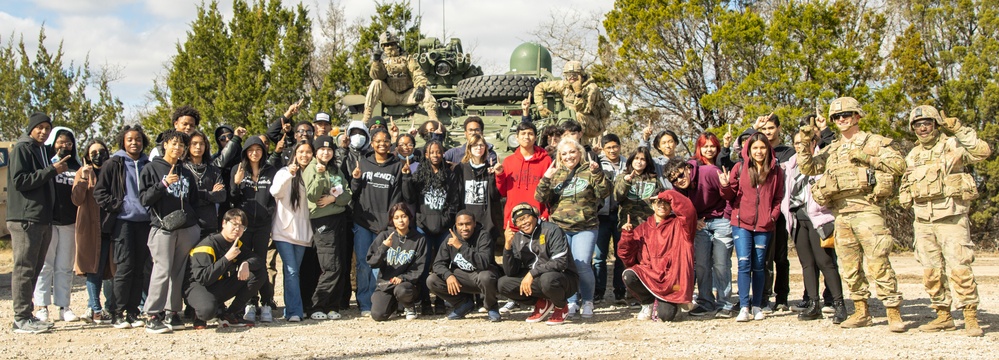 JROTC Cadets receive the &quot;First Team&quot; experience