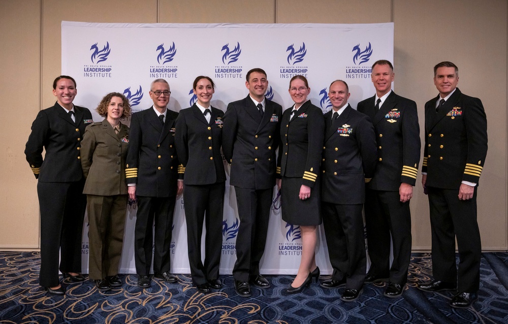 Navy doctors hold workshops at PhiDE Leadership Institute