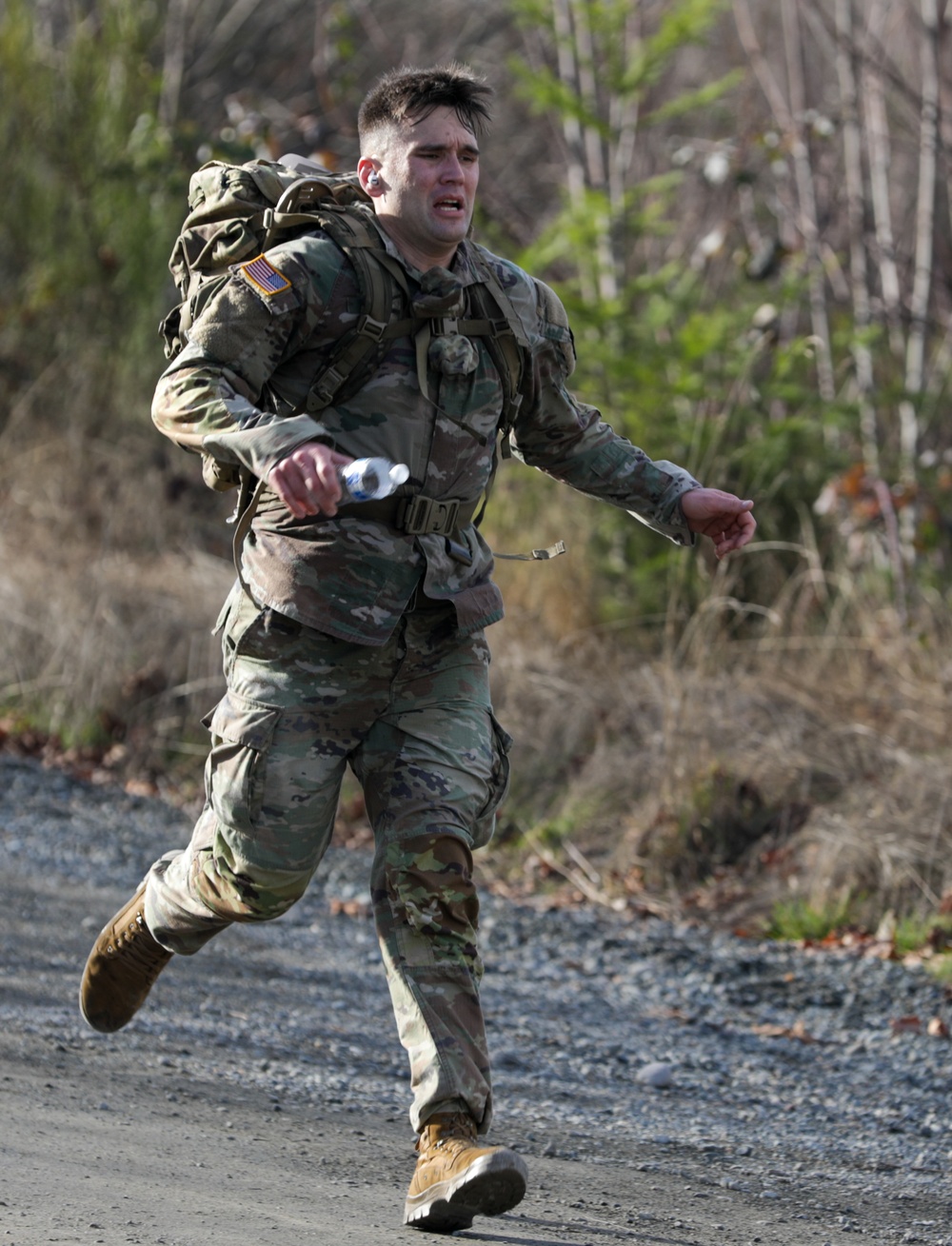 Madigan Army Medical Center hosts foot march on JBLM