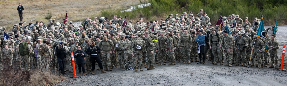 Madigan Army Medical Center hosts foot march on JBLM