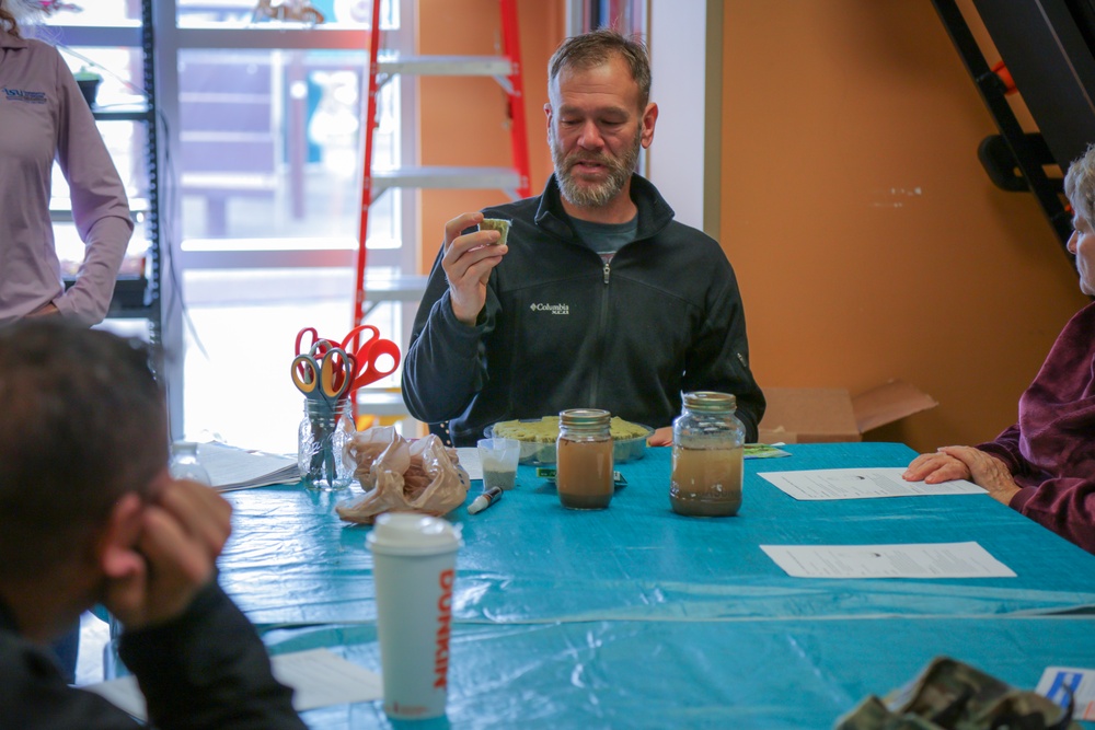 Fort Campbell SRU Soldiers participate in Horticulture Therapy