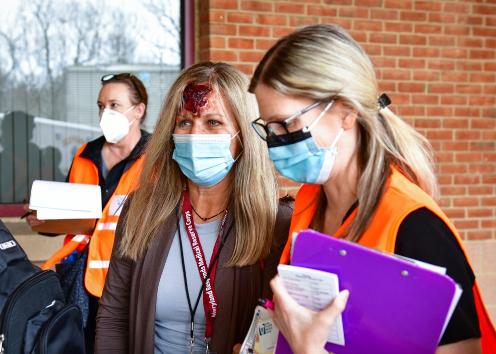 Navy, Annapolis First Responders and Emergency Medical Centers Conduct Mass Casualty Drill