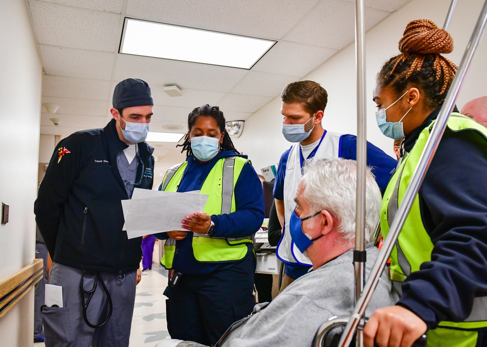 Navy, Annapolis First Responders and Emergency Medical Centers Conduct Mass Casualty Drill