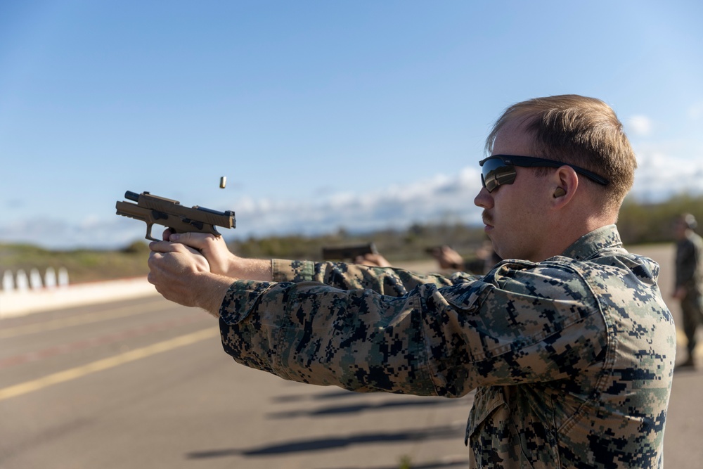 1st ANGLICO conducts Pistol Qualification