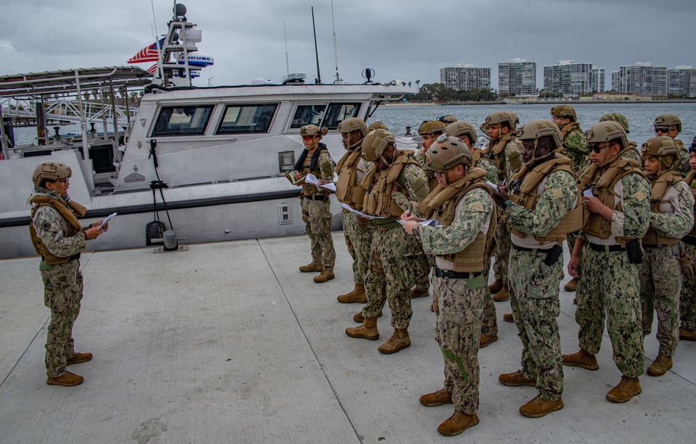 MSRON 11 Conducts HVA Security Mission during MESF Boat University in San Diego