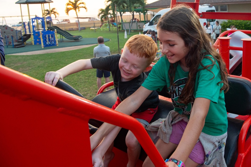 Pacific Missile Range Facility (PMRF) Participates in St. Theresa Catholic School's Science, Technology, Religion, Engineering, Art, and Math (S.T.R.E.A.M) night.