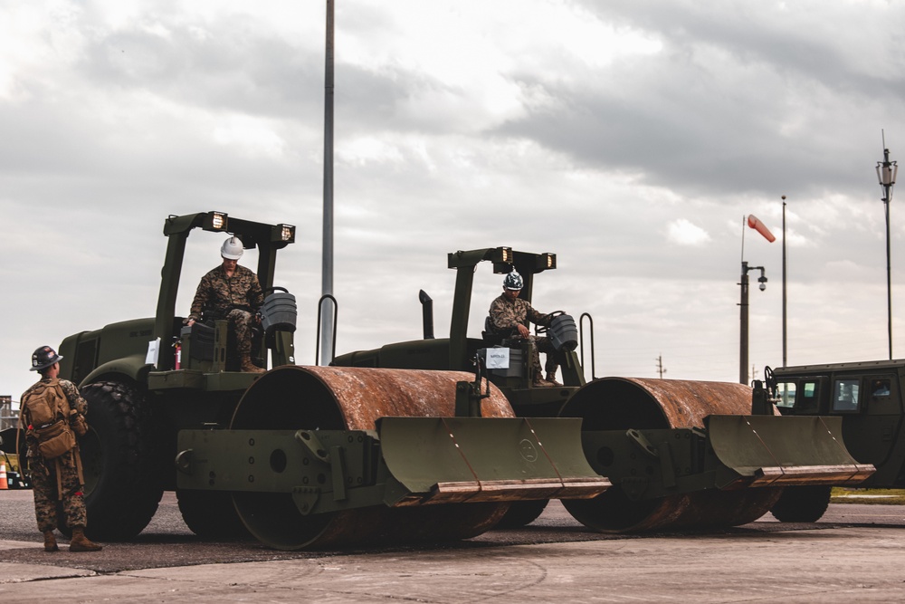 U.S. Marines with Combat Logistics regiment 27 conduct Maritime Pre-Positioning Force Exercise (MPFEX) 23 (Day 2)