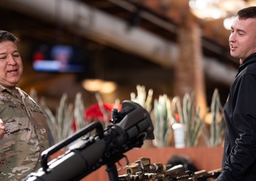 PEO Soldier Senior Enlisted Advisor Introduces Soldier to Lightweight M3E1 Multi-Role Anti-Armor, Anti-Personnel Weapon System