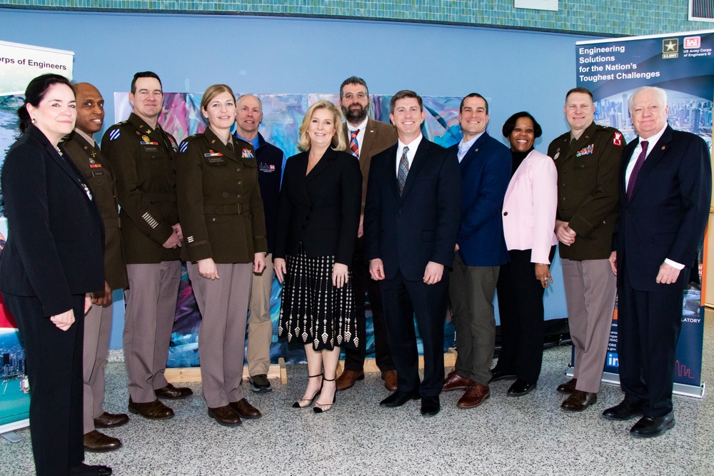 Sec of Army visits Chicago