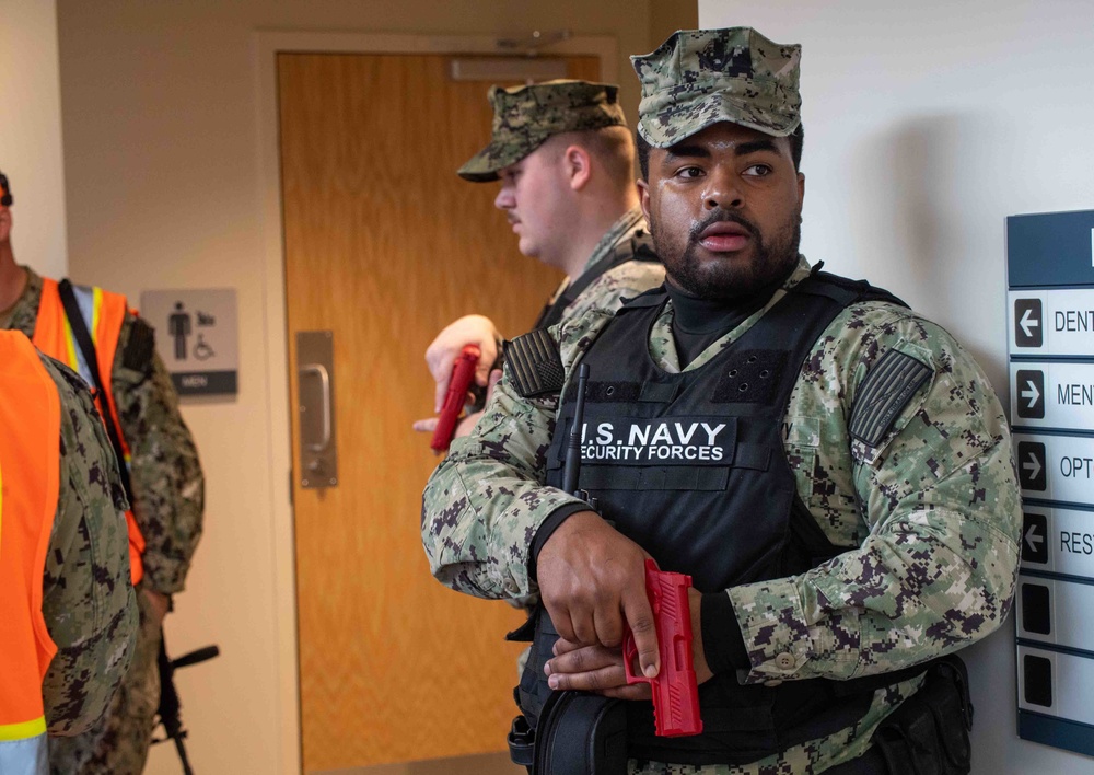 Naval Support Activity Annapolis Security Forces Participate in Annual Training Exercise