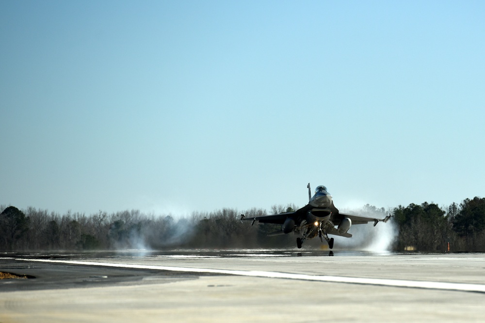 McEntire Joint National Guard Base F-16 fighter jets make successful return to base